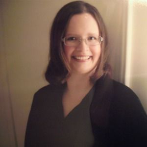 Meet your Posher, Lacy